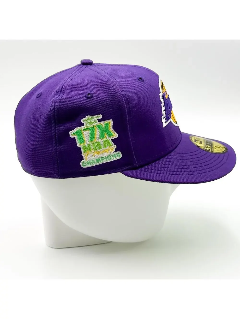 New Era Los Angeles Lakers 59FIFTY Fitted Hat Green Bottom NBA Finals Champs